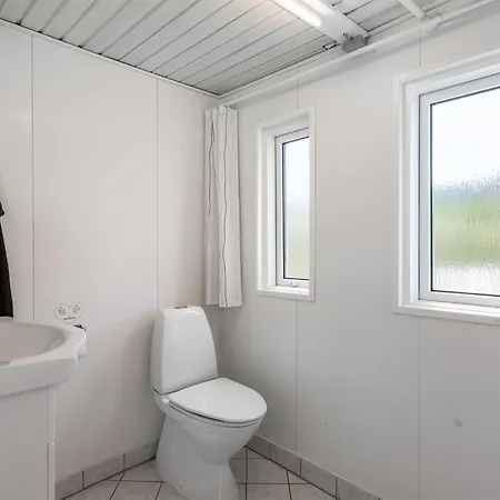 Arnia - 250m From The Sea By Interhome Hejls